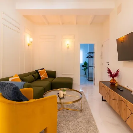 Rodrigo De Triana Boutique Apartment